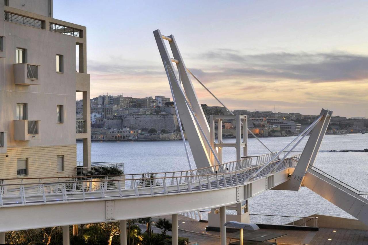 Luxury Apt With Side Seaviews And Pool, Best Location Sliema Eksteriør bilde