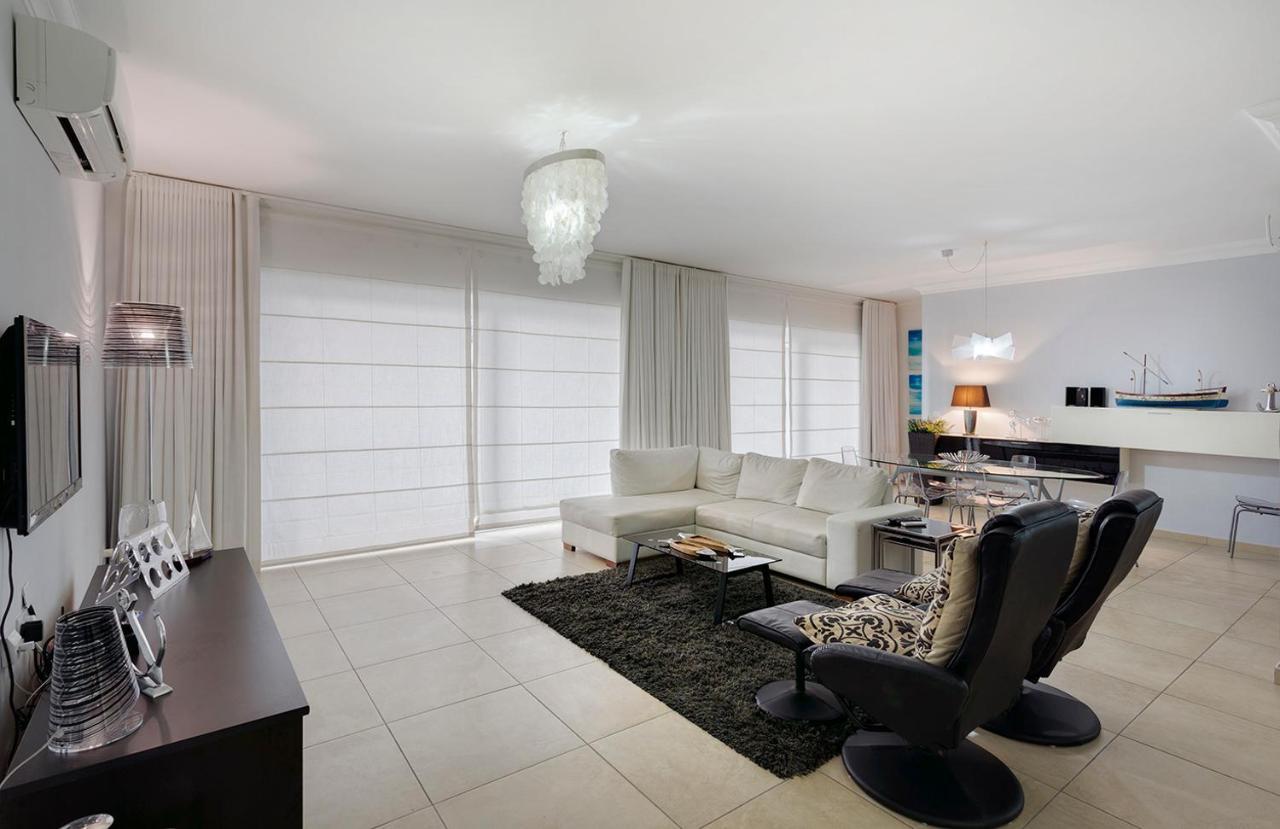 Luxury Apt With Side Seaviews And Pool, Best Location Sliema Eksteriør bilde